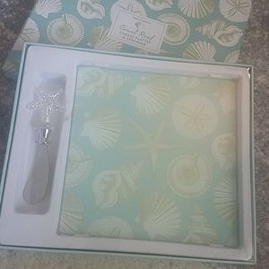 Sea Shell Design  Cheese platter and spreader NEW